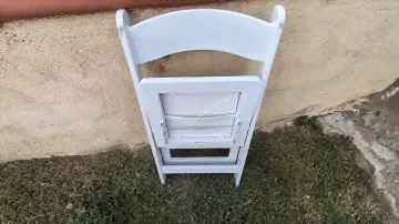 Flash Furniture Hercules Series Folding Chairs for Weddings and Formal Events Review